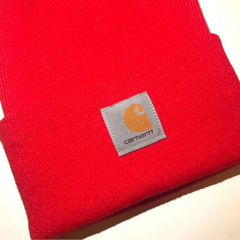 FINAL PRICE CLOSET CLOSING ❤️CARHARTT 🔥 FIRE RED BEANIE ❤️ - Picture 3 of 9